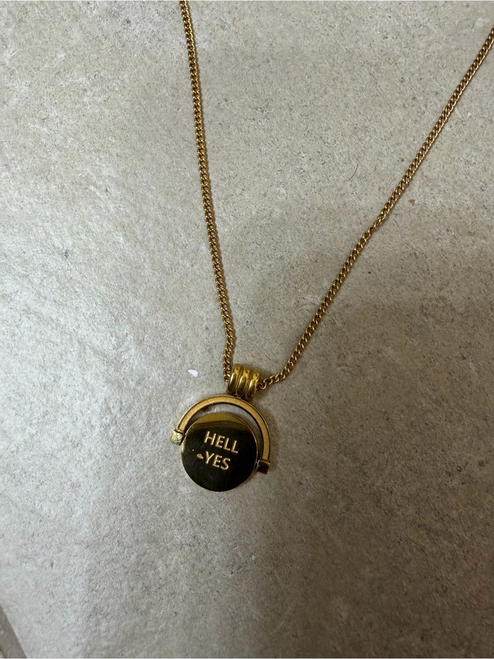 Hoops & Chains Urban Outfitters spinner necklace sold out online! - Picture 4 of 5